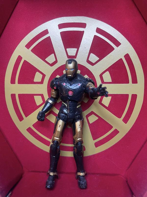 42 Black and Gold or Liquid Metal Armor Model XCII 42 IM V5 1