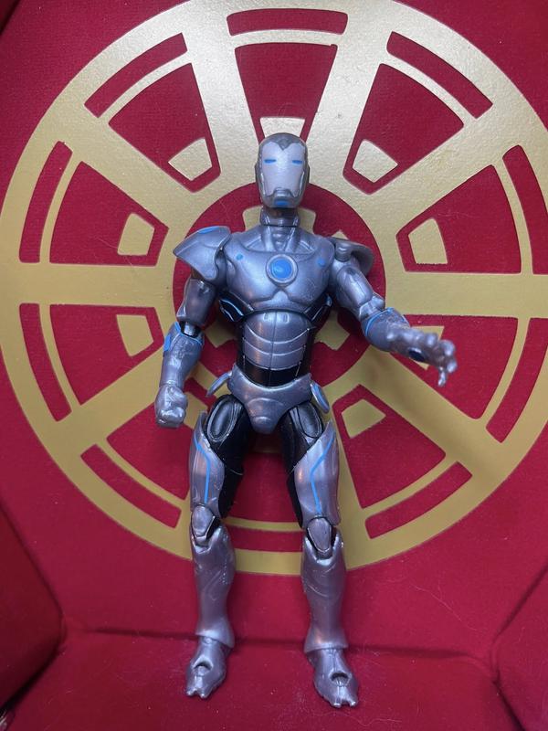 50 Endo-Sym or Superior Iron Man Armor Model C 50 Ave V5 32 Sup IM 1